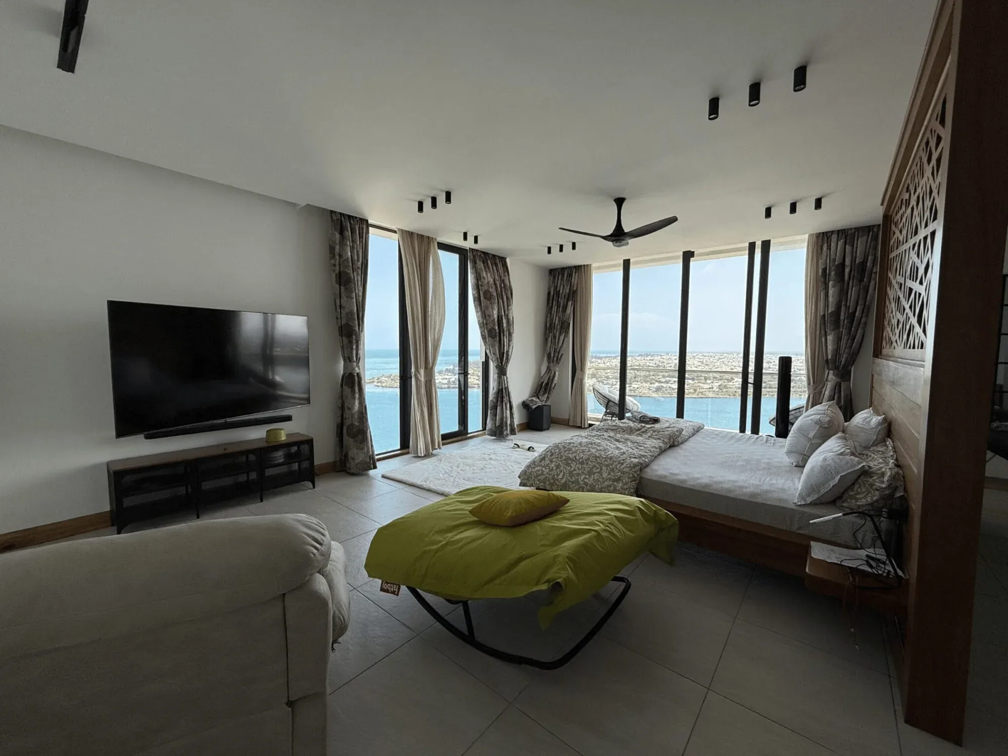 Apartment by Trodac, DMCC