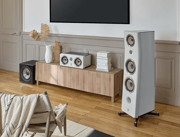High-fidelity sound systems vs home cinema: what’s the real difference?