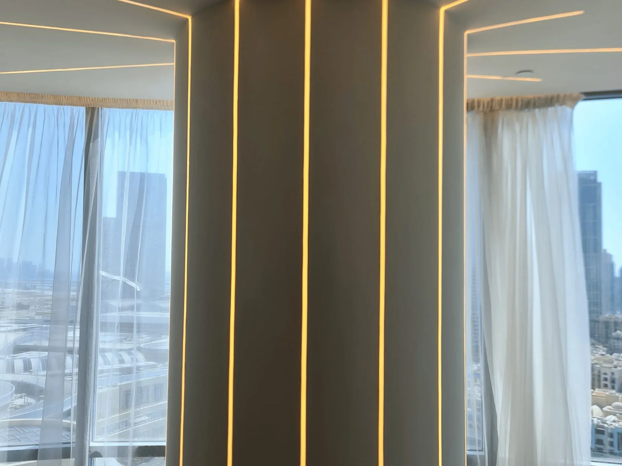 Apartment in Burj Khalifa, by Trodac