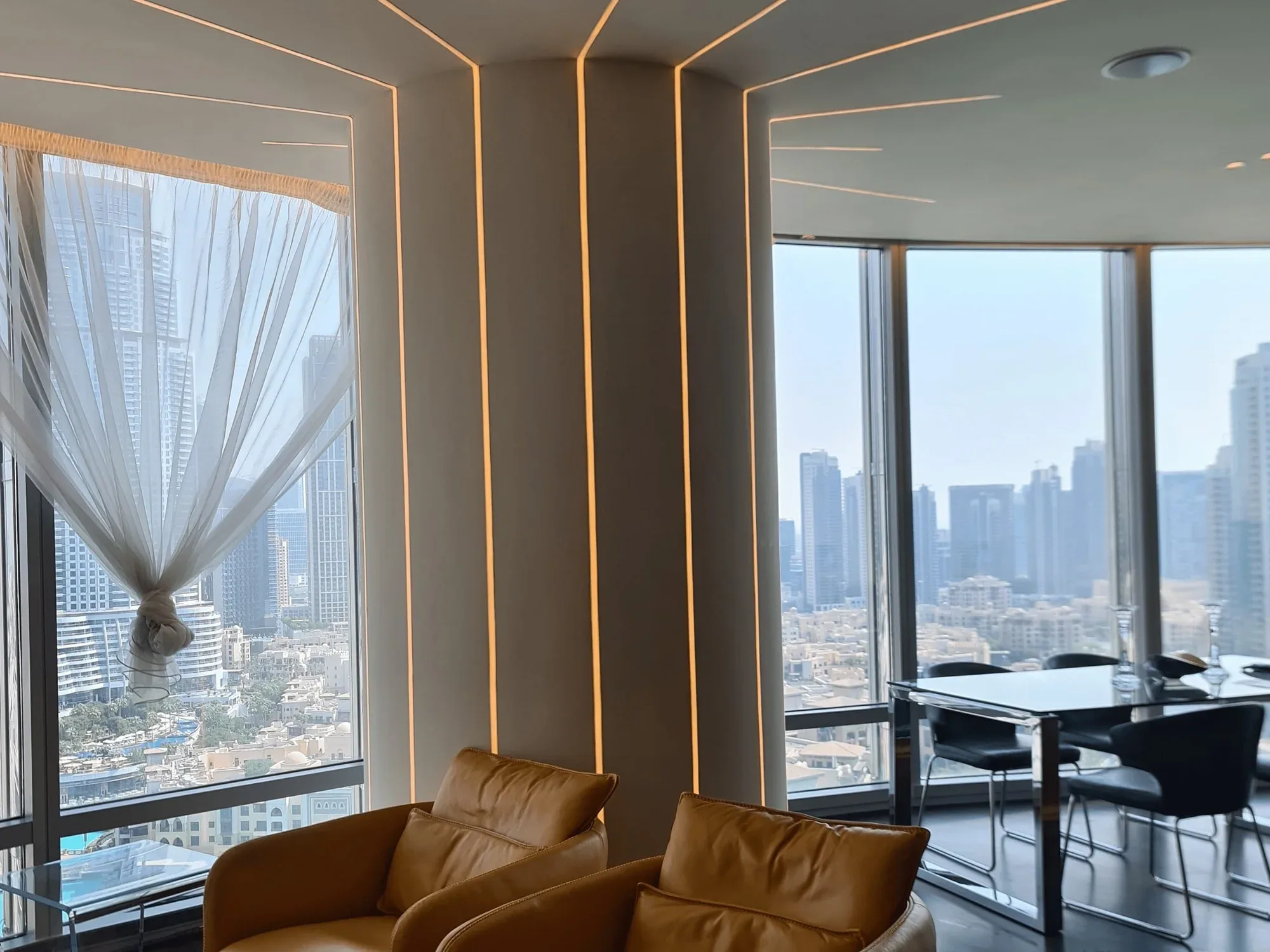 Apartment in Burj Khalifa, by Trodac